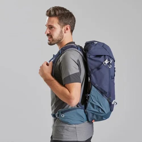 ARRIENDO: Mochila de trekking Quechua 30L
